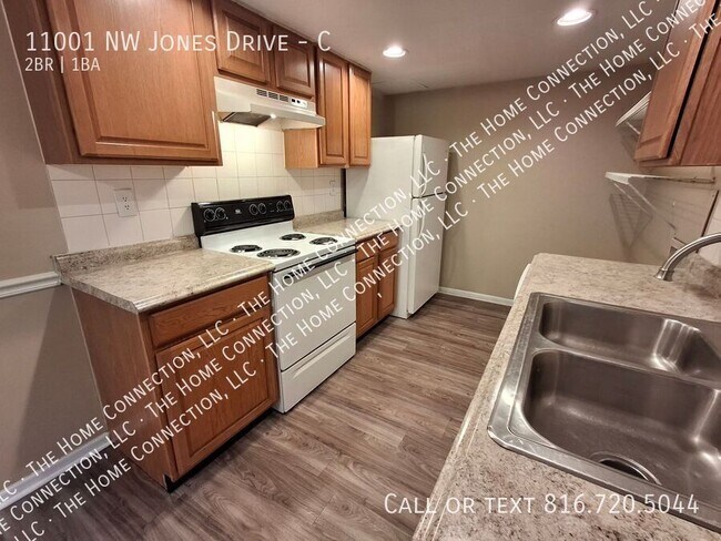 Foto del edificio - 11001 NW Jones Dr
