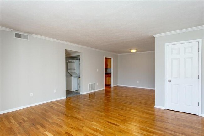 Foto del edificio - 1150 Collier Rd NW