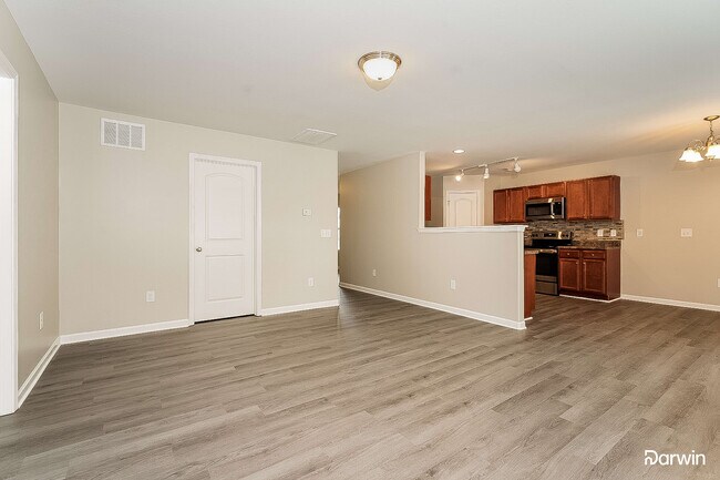 Building Photo - 207 Trimble Dr