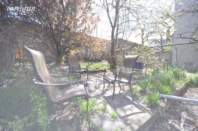 Foto del edificio - 172 Lefferts Pl