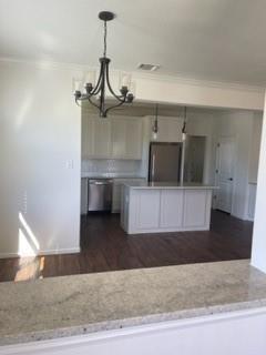 Foto del edificio - 501 Eastpark Ln