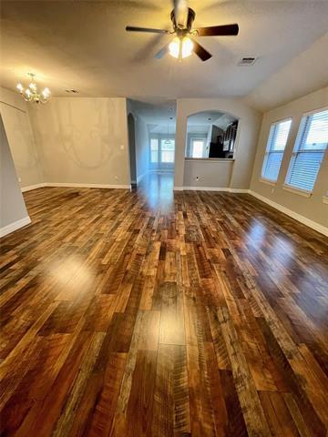 Building Photo - 5721 Quicksilver Dr