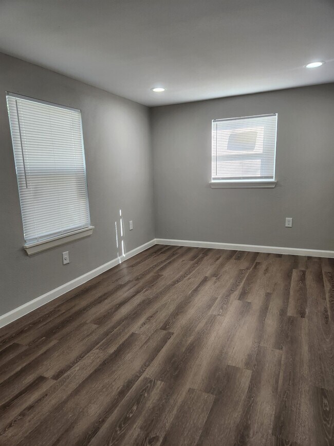 Building Photo - 130 Olive StreetUnit 101A