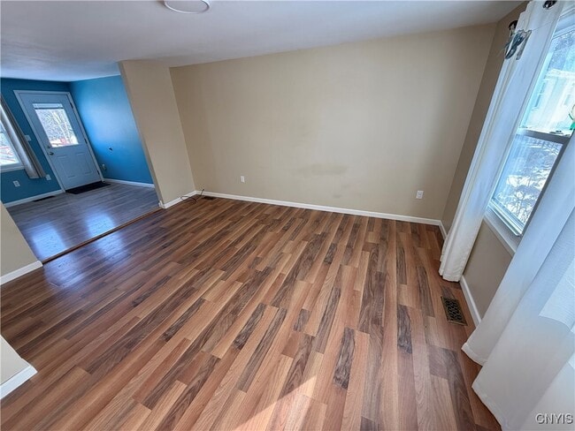 Building Photo - 8497 Chinkapin Cir