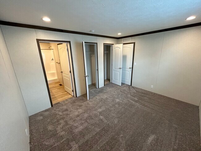 Foto del edificio - 194 Colorado St