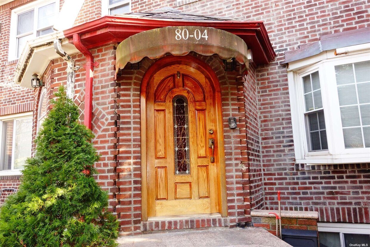 8004 Penelope Ave, Queens, NY 11379 House Rental in Queens, NY