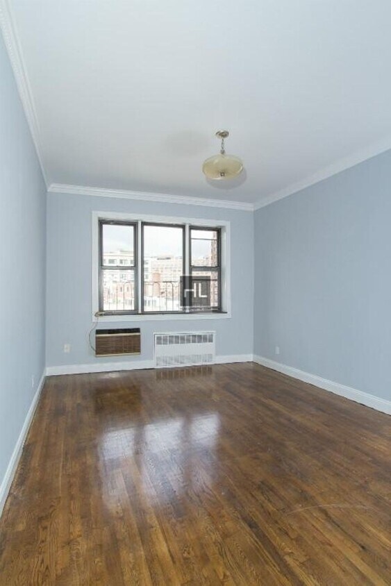 Foto principal - NO FEE One Bed on West Village! Won't Stay...