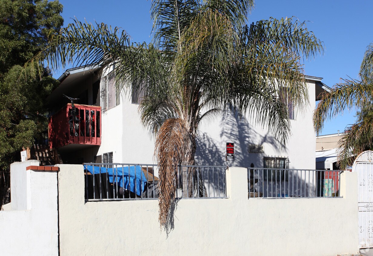 Foto del edificio - 3548-3550 Van Dyke Ave