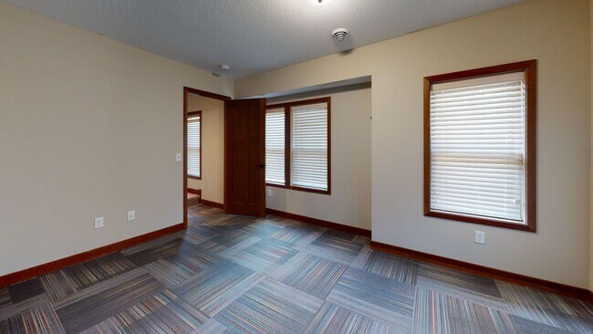 Foto del edificio - 915 7th St SE