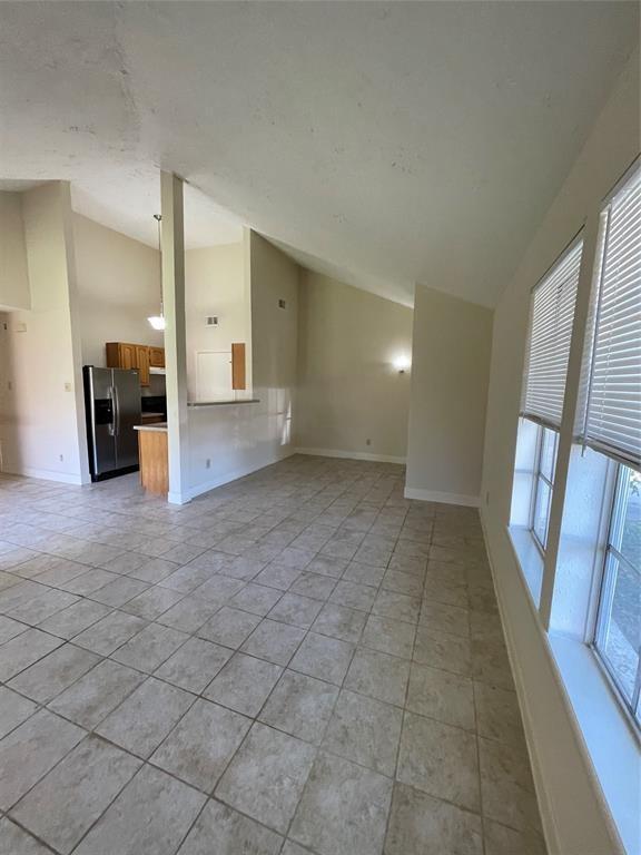 Foto del edificio - 3112 Tree House Cir