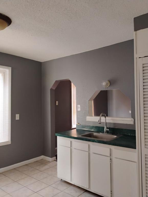 70 E Rockwood Ave, Ecorse, MI 48229 House Rental in Ecorse, MI