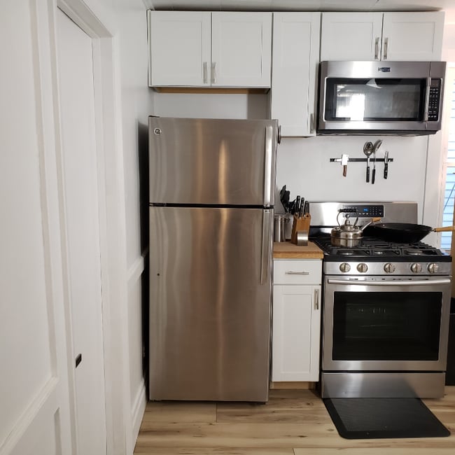 27 Norton St Unit 1, Pittsburgh, PA 15211 Room for Rent in Pittsburgh