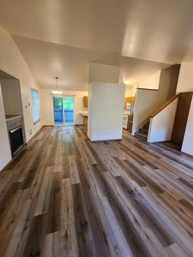 Building Photo - Outdoor Enthusiasts Dream Community! Clearwood in Yelm
