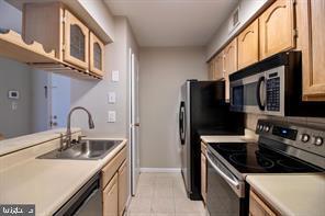 Foto principal - 5805 Royal Ridge Dr