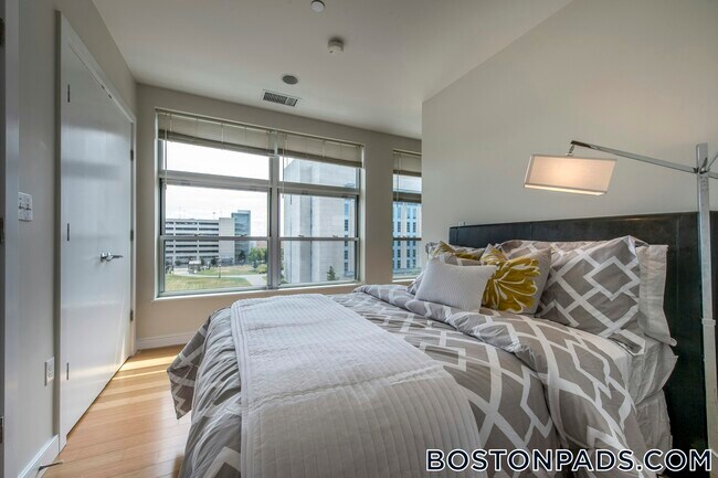 Foto del edificio - 601 Albany St