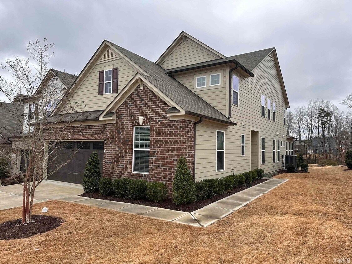 3405 Antler Vw Dr, Apex, NC 27502 Townhome Rentals in Apex NC