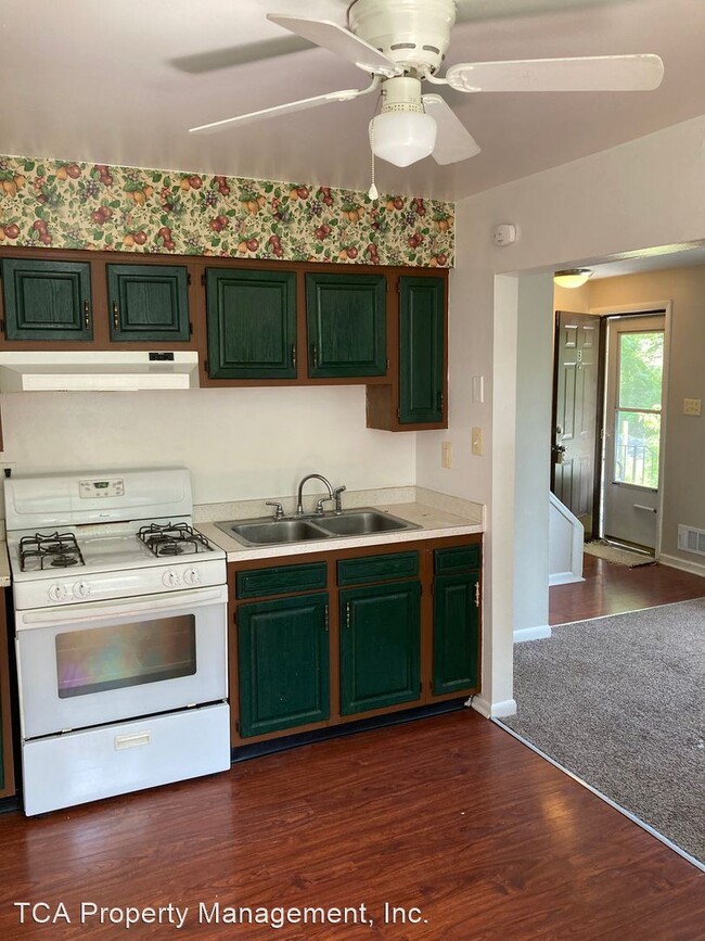 Building Photo - 2 br, 1 bath House - 1201 Edgewood Road Un...