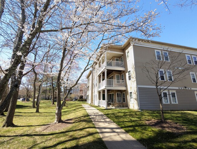 Photo - Beautifully maintained ground level condo in Germantown ready by mid April!