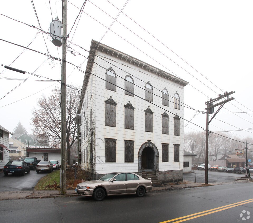 Foto principal - 1005 Baldwin Ave