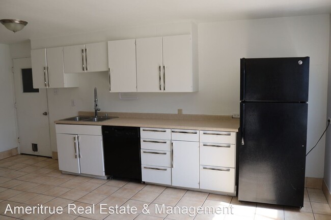 Foto del edificio - 2 br, 1 bath Apartment - 669 E. 1600 S.