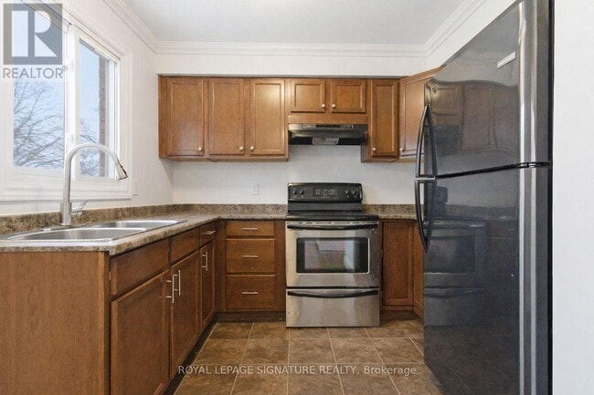 Building Photo - 1200 Cheapside St