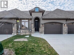 Building Photo - 1397 Cypress Ave