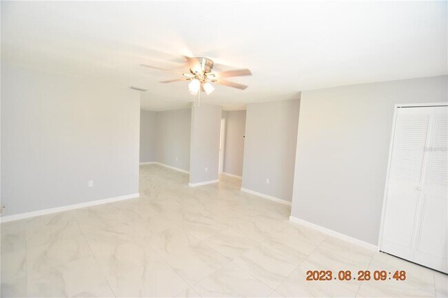 Foto del edificio - 2600 60th Ave S