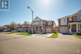 Building Photo - 59 Tawnie Crescent