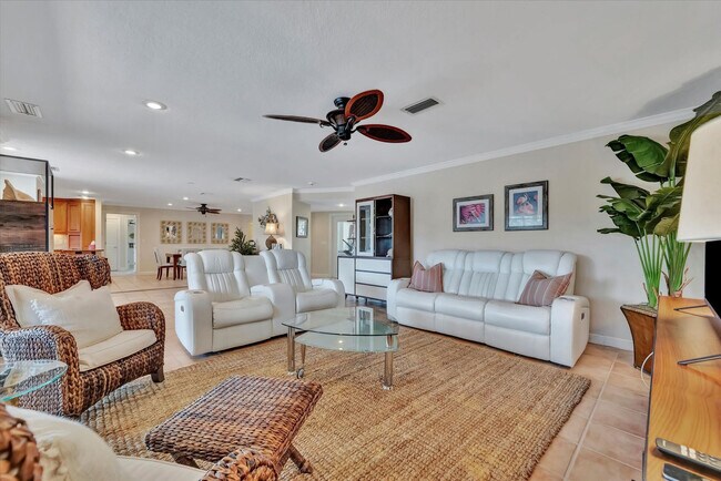 Foto del edificio - 1038 Contento St