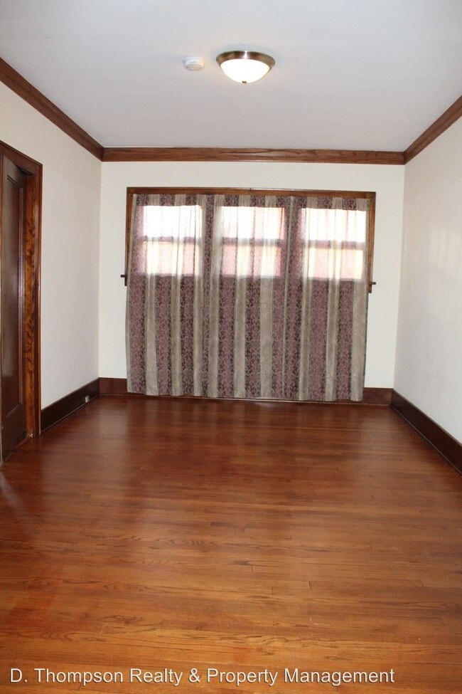 Building Photo - 3 br, 1.5 bath House - 6702 Florence Blvd