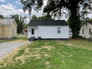 Building Photo - 203 E 35th St