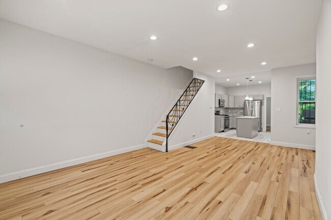 Foto del edificio - 1630 Edgley St