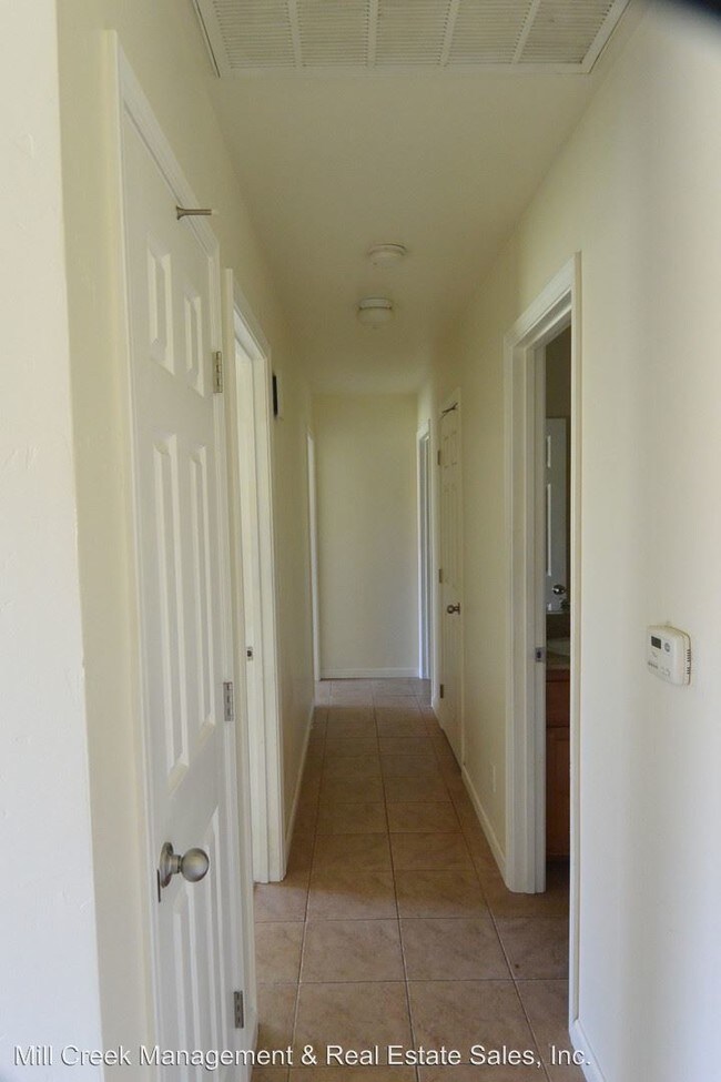 Foto del edificio - 3 br, 2 bath House - 1513 W. Riggin