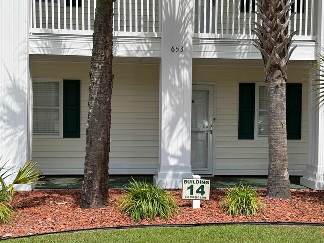 Foto del edificio - 653 Tupelo Ln