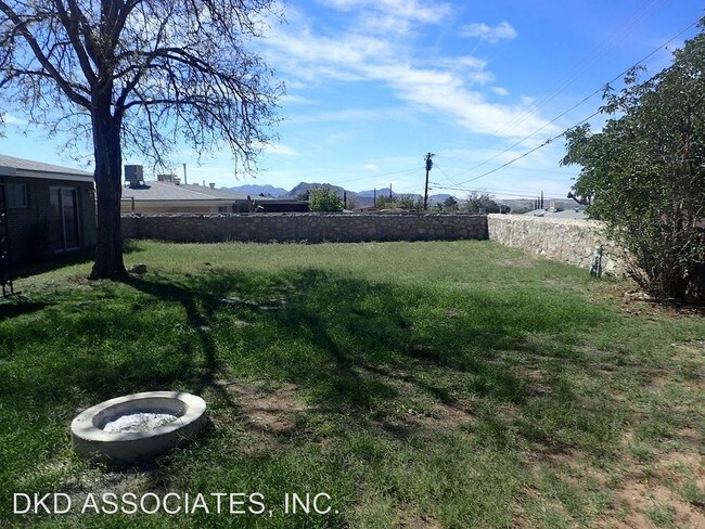 Building Photo - 3 br, 2 bath House - 104 DE LEON DR