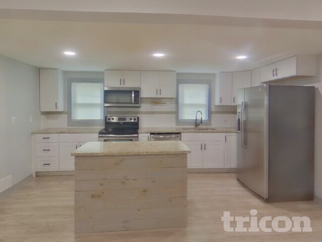 Foto del edificio - 11 Swan Dr