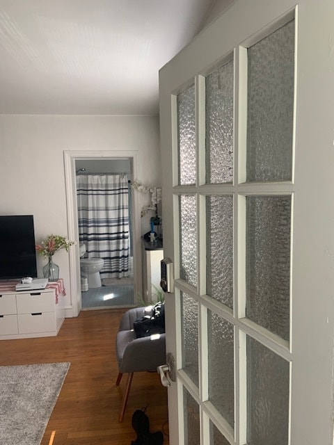 Entry to Unit - 31 S Walnut St