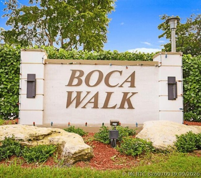 Building Photo - 6327 Walk Cir