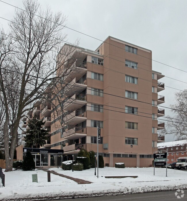 Photo du bâtiment - Georgian Mansion