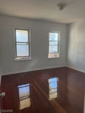 Building Photo - 118 Irene St