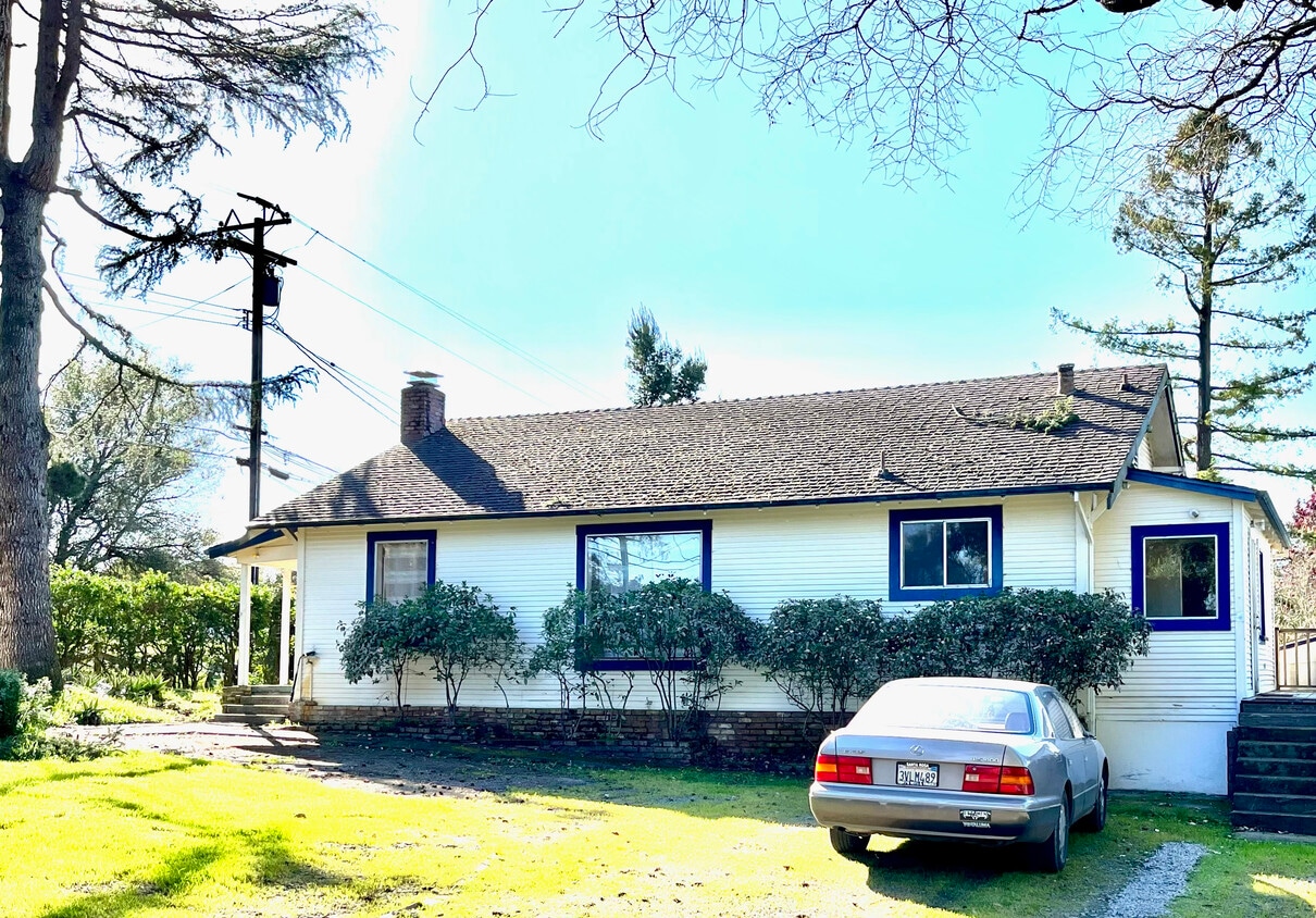 Primary Photo - 6030 Blank Rd