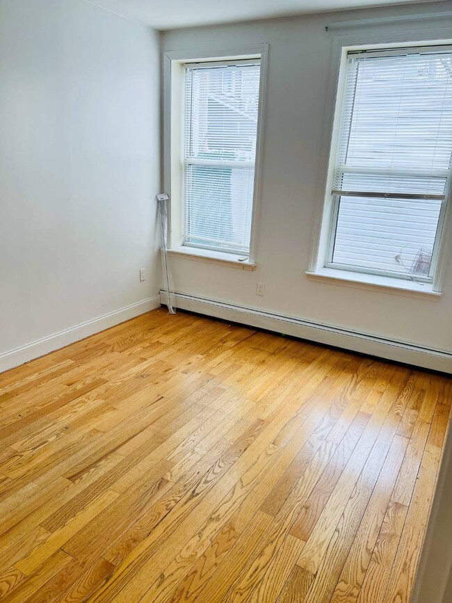 17 Tehama St, Brooklyn, NY 11218 House Rental in Brooklyn, NY