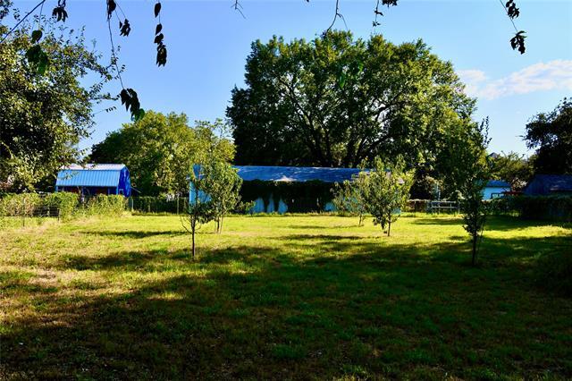 Foto del edificio - 517 W Water St