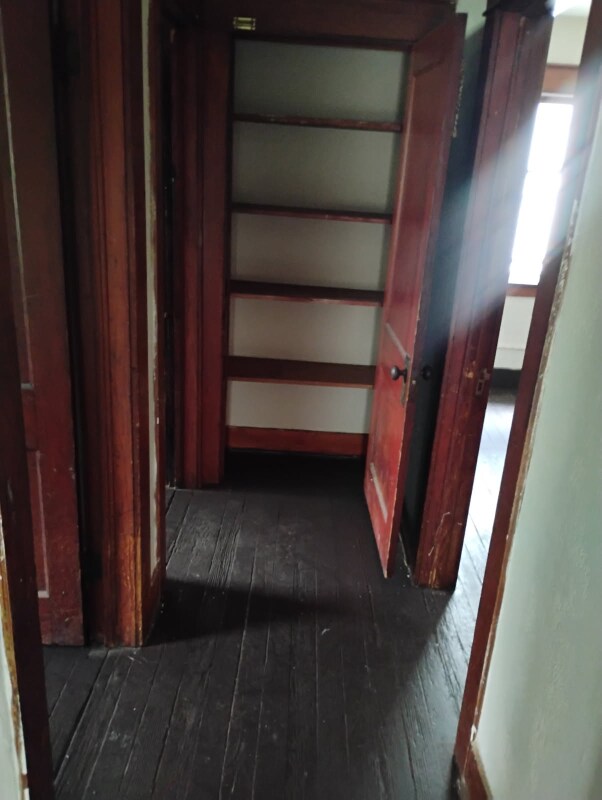 Foto del edificio - 1223 Bement St