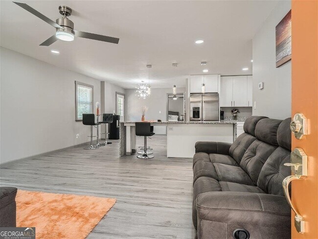 Foto del edificio - 3393 Adkins Rd NW