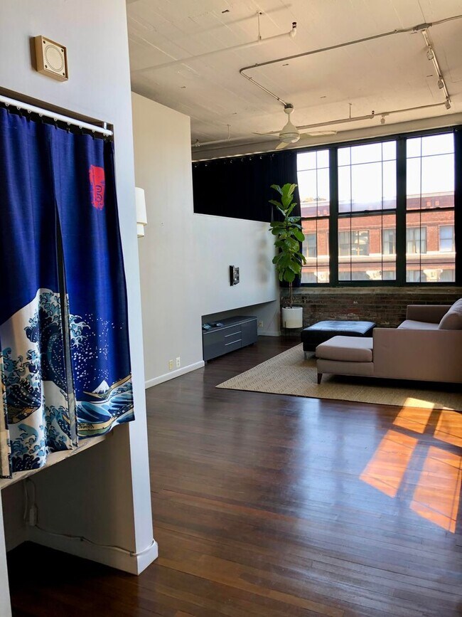 Foto del edificio - 1 Bedroom Apartment in Callowhill Neighbor...