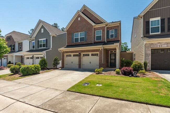 Foto del edificio - 3BR Home in Trivium at Brier Creek | Loft & 2-Car Garage