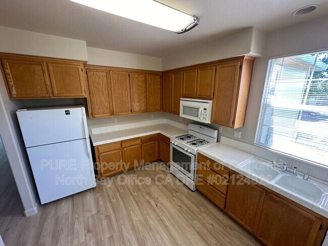 Building Photo - 2408 Summercreek Drive