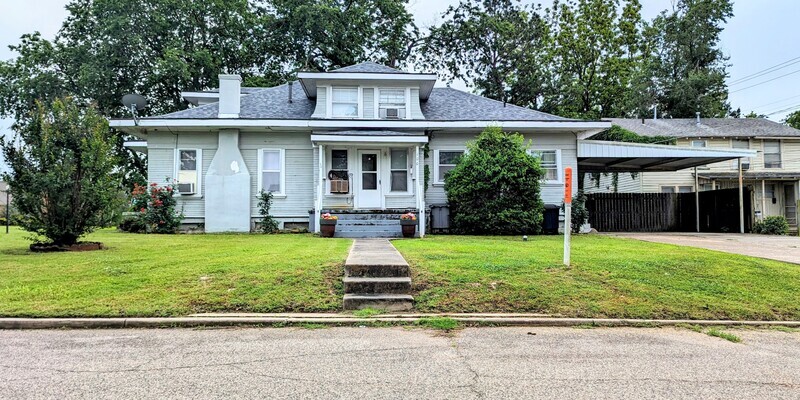 Foto principal - 100 W 5th St