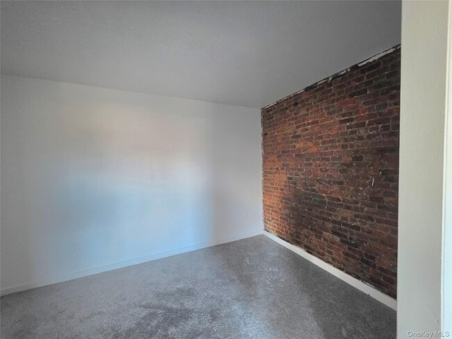 Foto del edificio - 8 Main St